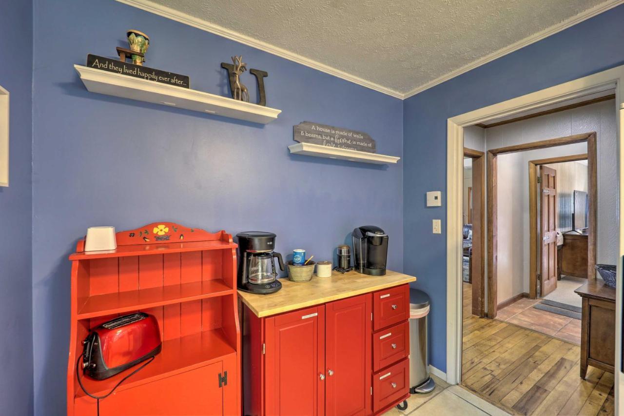 Beech Mountain Cabin Retreat With Hot Tub And Views! Εξωτερικό φωτογραφία